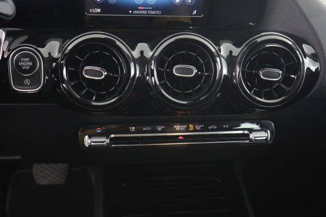 MERCEDES-BENZ CLA sse GLA GLA 180 d Automatic Business