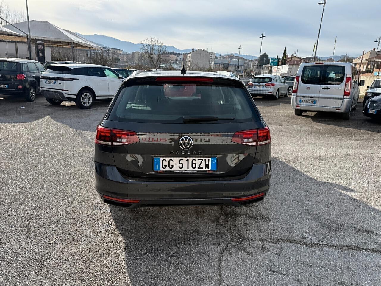 Volkswagen Passat Variant 2.0 TDI SCR 122 CV EVO DSG Business