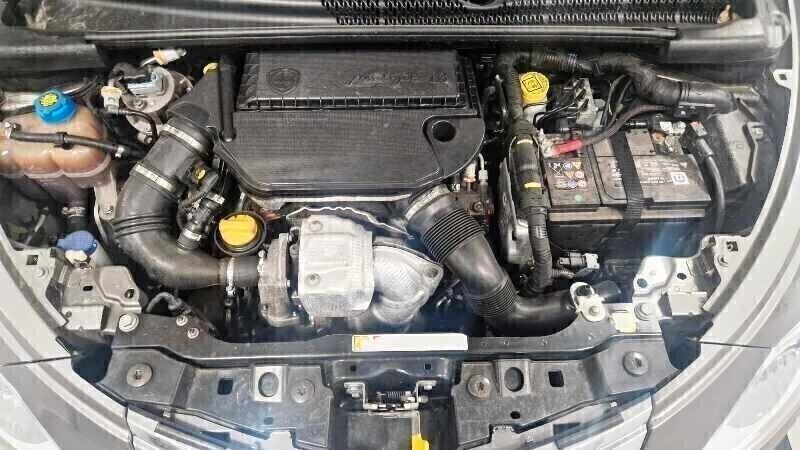 Lancia Ypsilon 1.3 M-Jet 95 CV S&S Gold