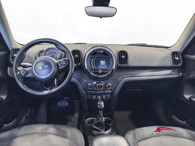 MINI Countryman Cooper D 2.0 Cooper D auto Business