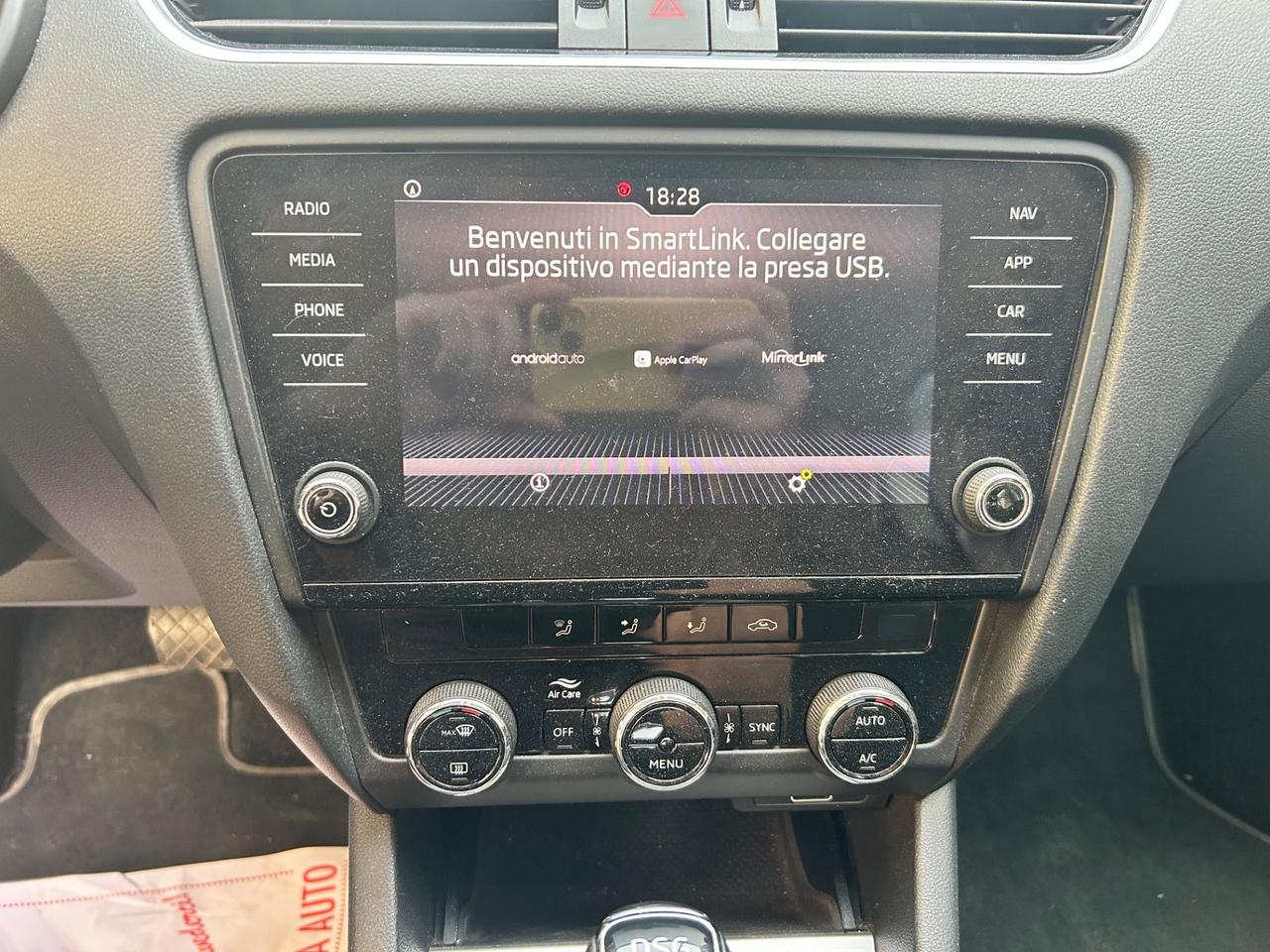 Skoda Octavia 1.6 TDI CR 115 CV DSG Wagon Executive