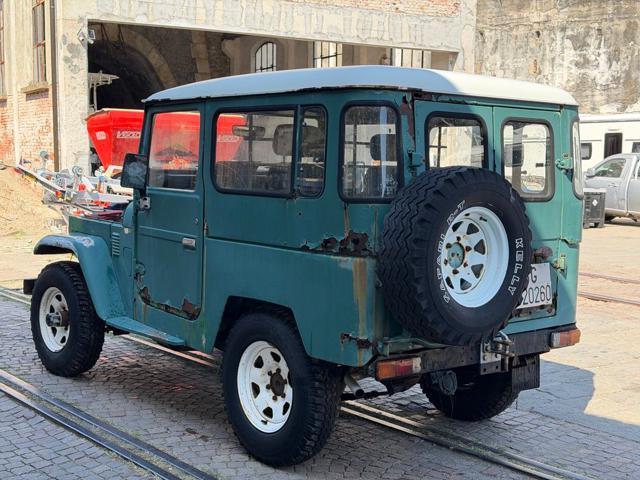 TOYOTA Land Cruiser BJ40