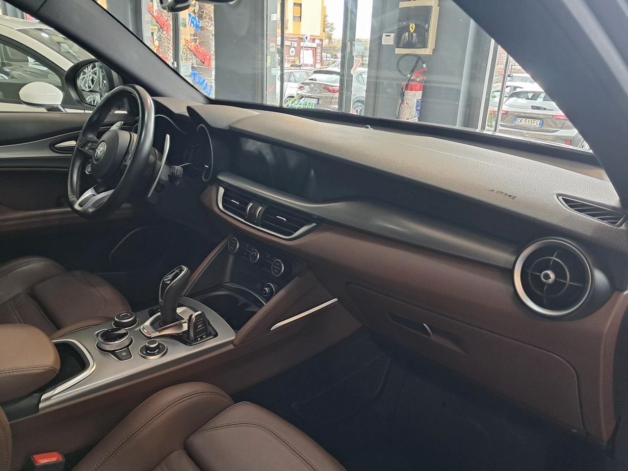 Alfa Romeo Stelvio 2.2 Td 210 cv AT8 Q4 Veloce