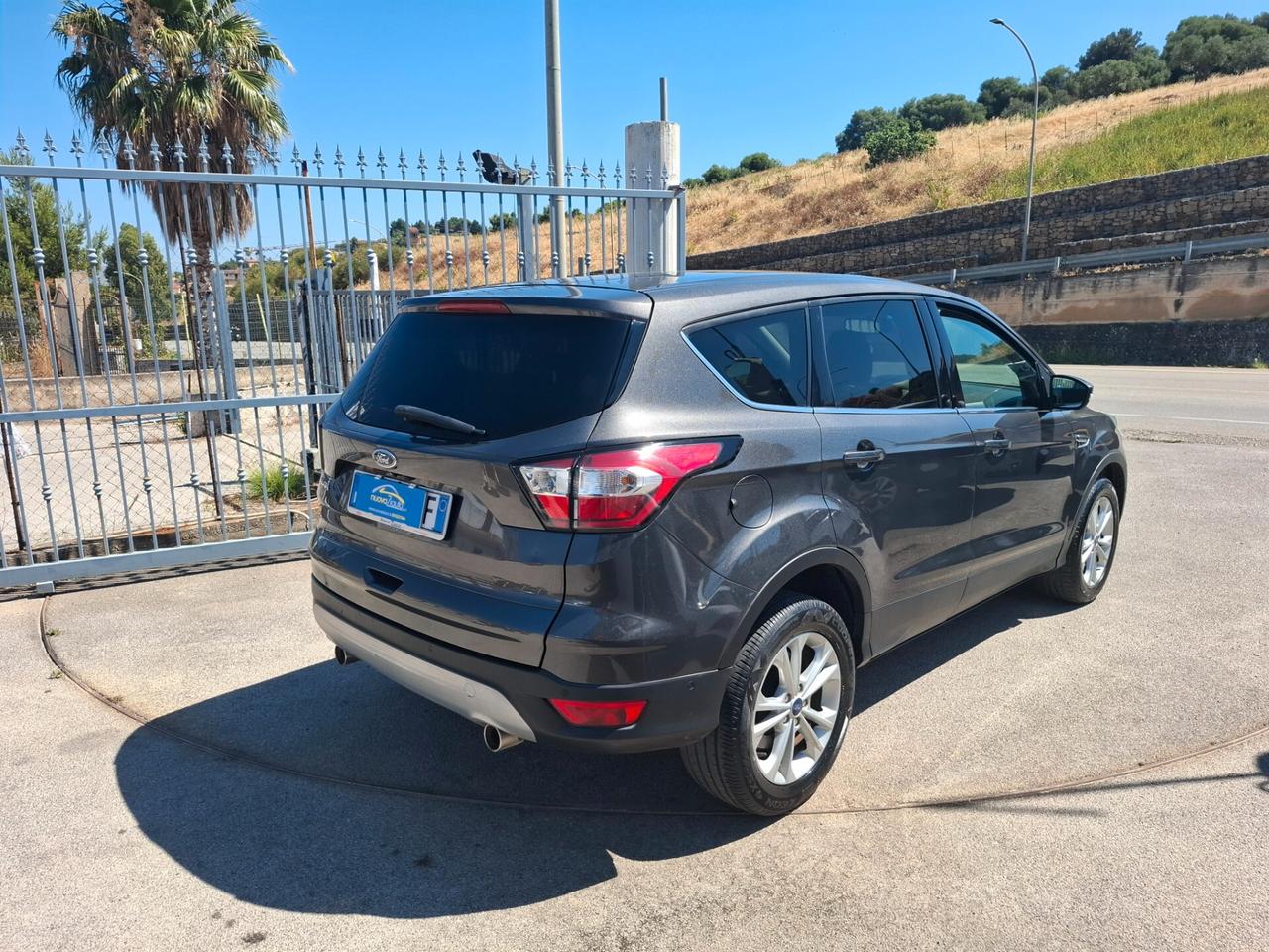 Ford Kuga 1.5 TDCI 120CV titanium anno 2019