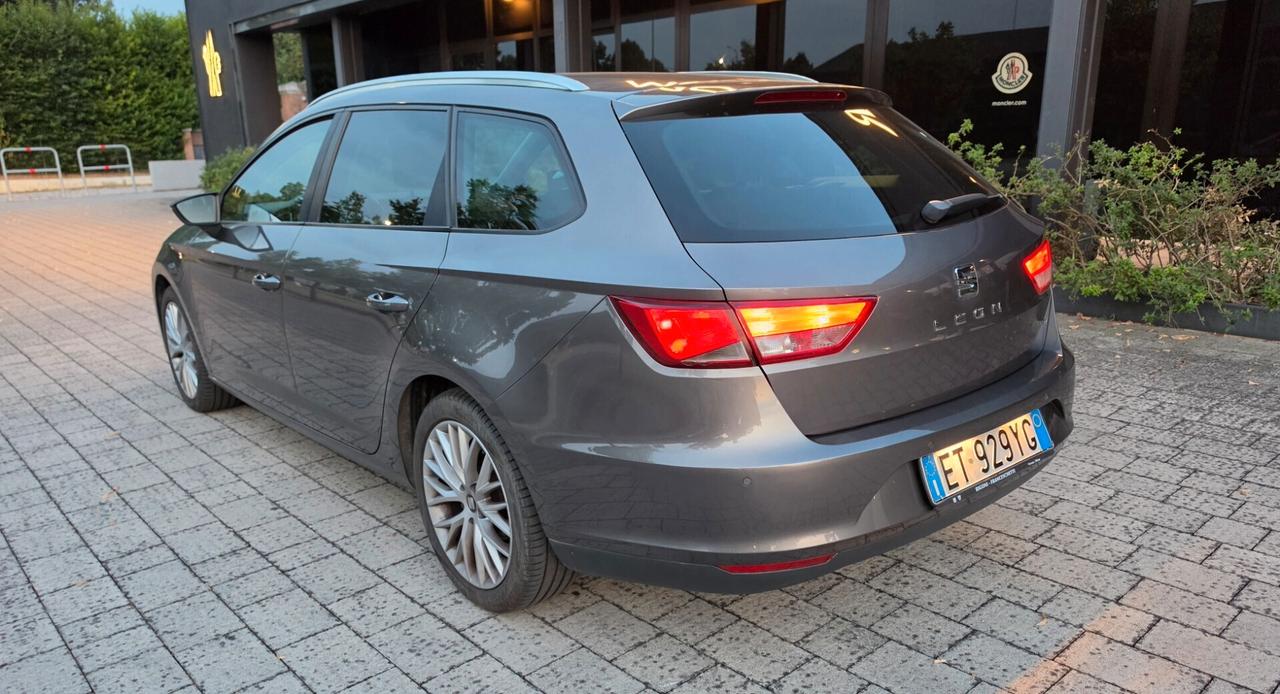 Seat Leon 1.6 TDI 105 CV DSG 3p. Start/Stop Style