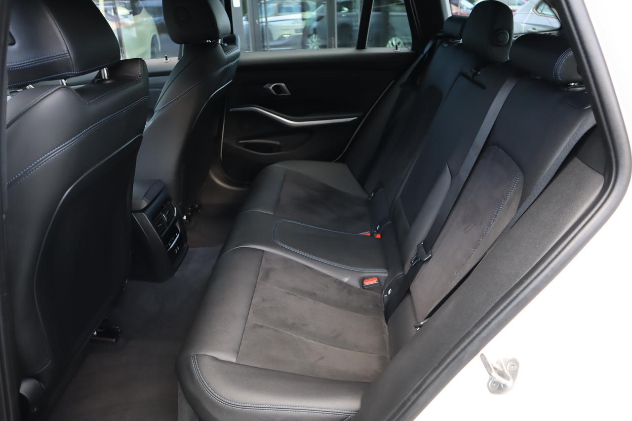 Bmw 330 330e xDrive Touring Msport PLUG IN HYBRIDO