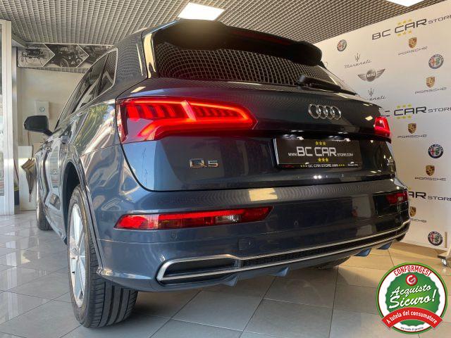 AUDI Q5 2.0 TDI quattro Stronic S LINE
