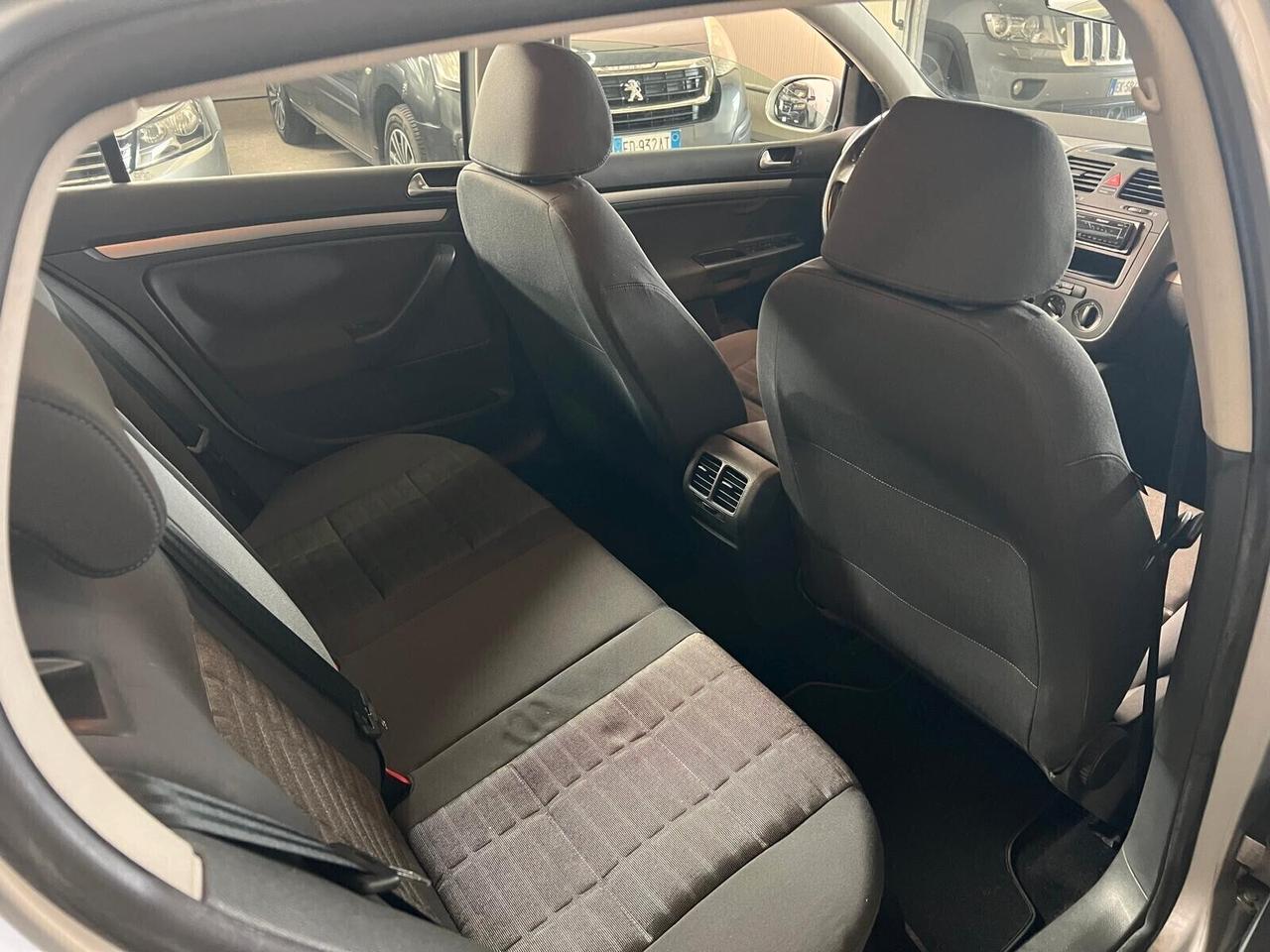 Volkswagen Golf 1.6 5p. Comfortline-2007