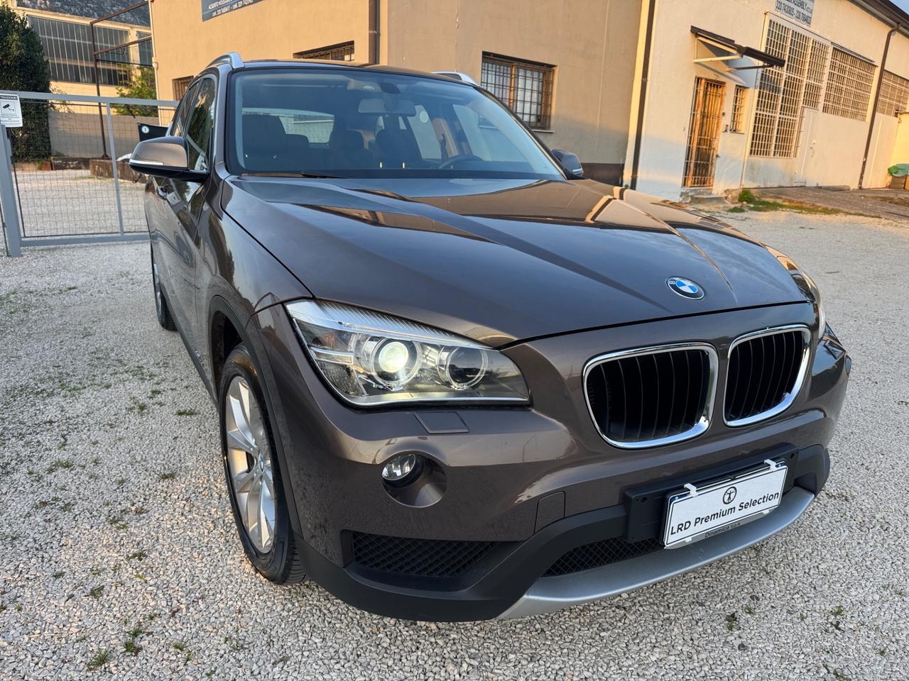 Bmw X1 xDrive18d X Line Navi+bixenon+Top