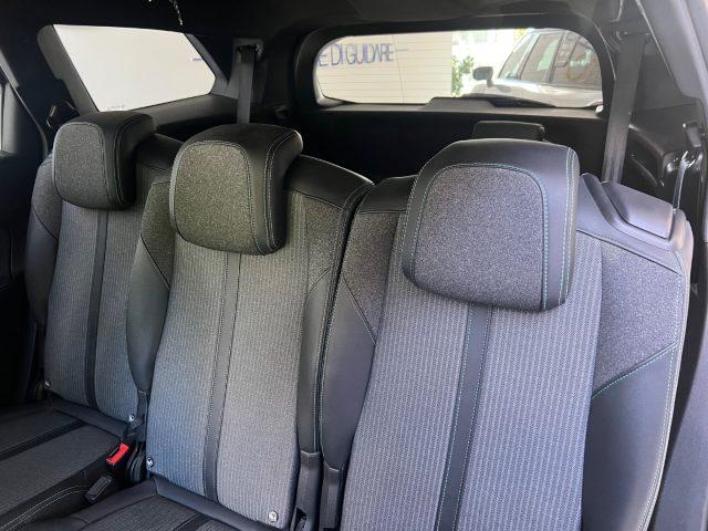 PEUGEOT 5008 BlueHDi 130 S&S EAT8 Allure Pack da?259,00 mensili