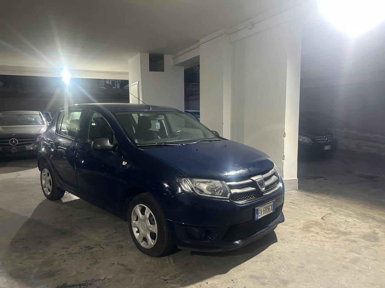 Dacia Sandero 1.2 GPL 75CV