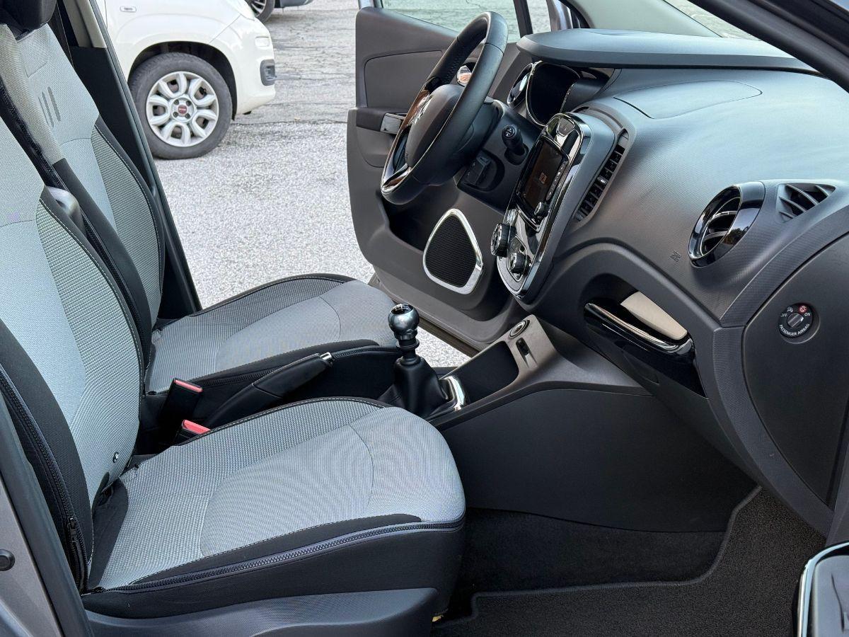 RENAULT - Captur - 1.5 dCi 8V 110 CV S&S Intens