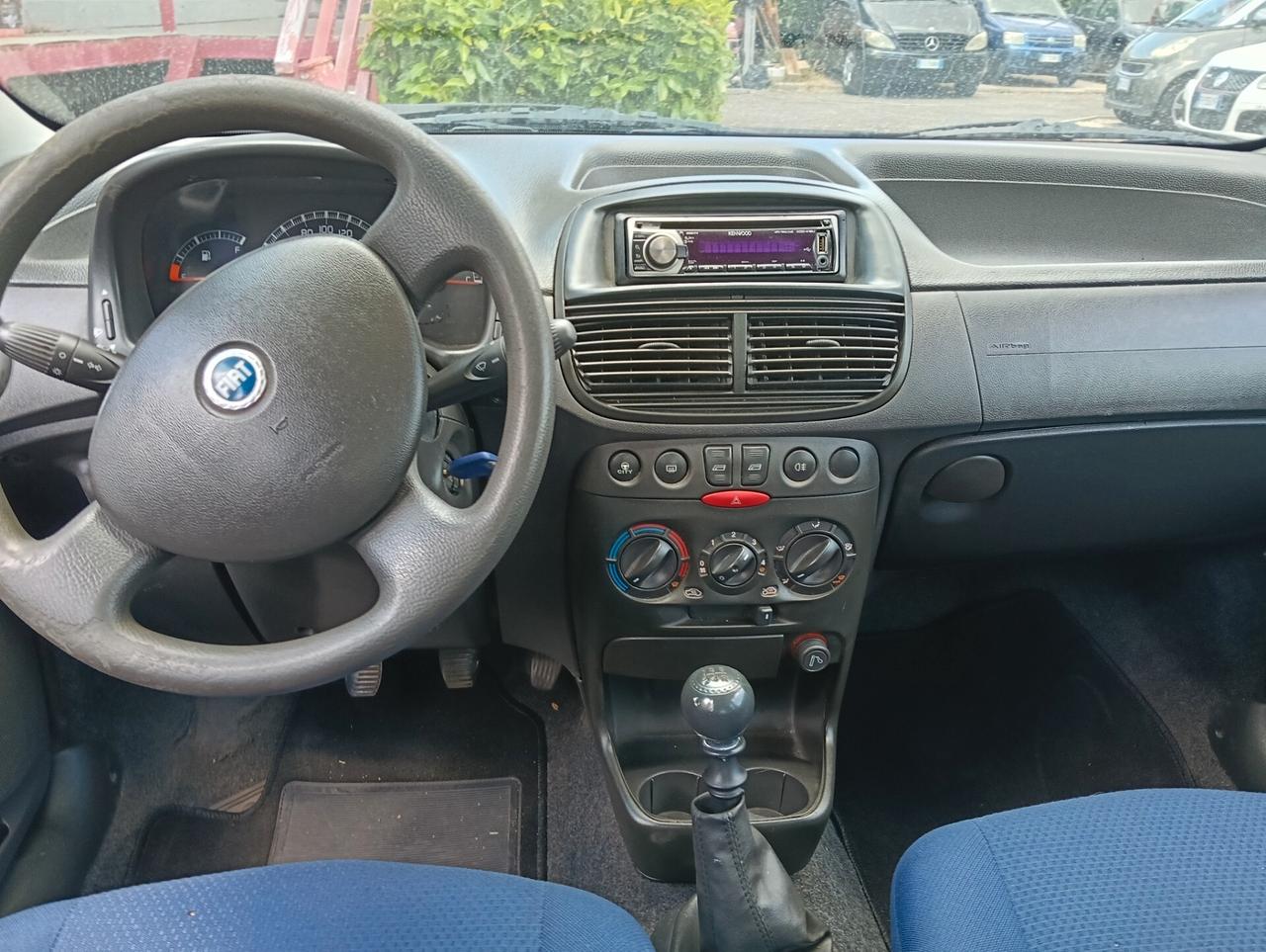 Fiat Punto 1.2i cat 5 porte ELX