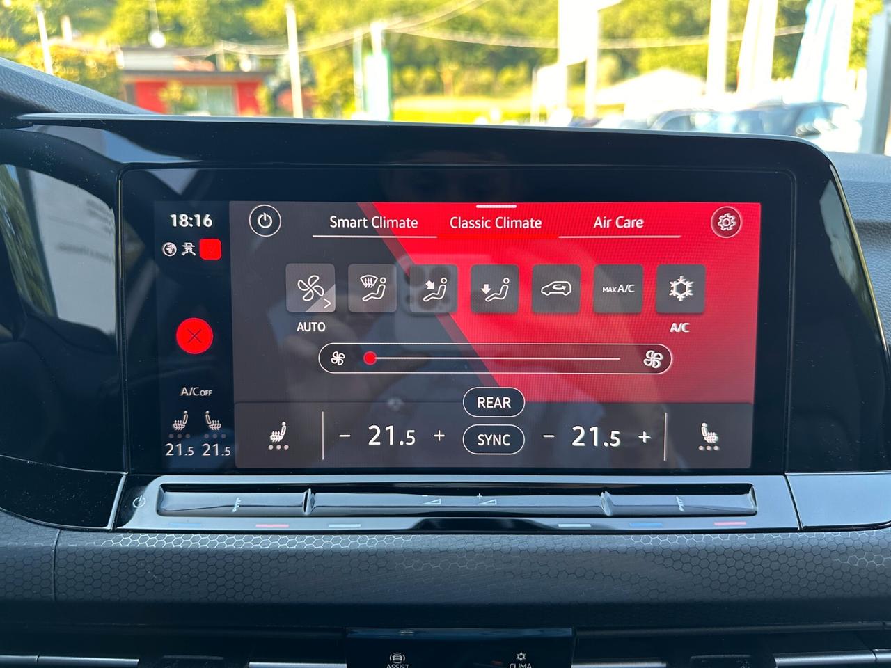 Volkswagen Golf GTI 2.0 TSI DSG