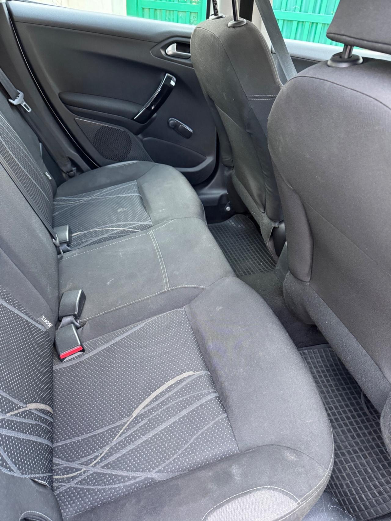Peugeot 208 PureTech 82 5 porte Access