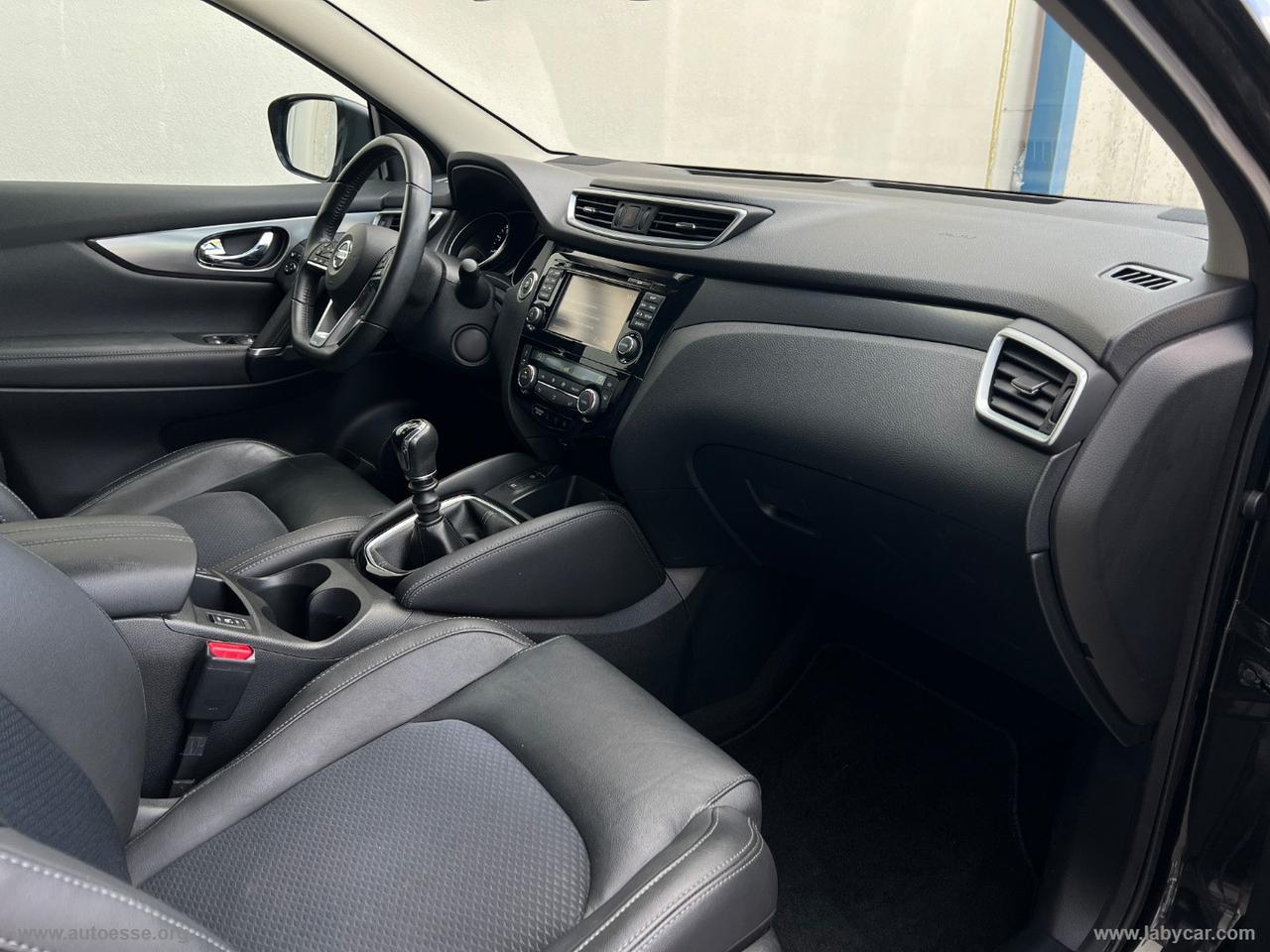 NISSAN Qashqai 1.2 DIG-T Tekna