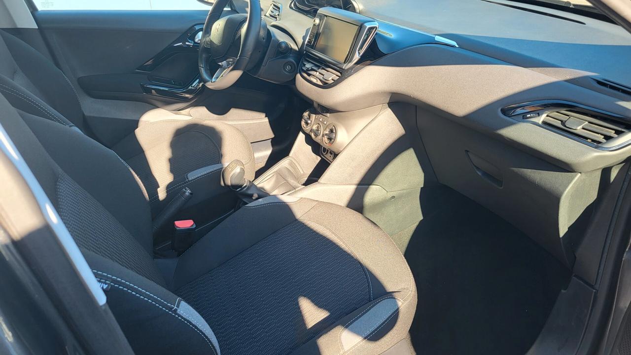 Peugeot 208 PureTech 82 5 porte Active