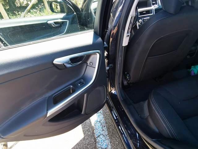 Volvo V60 D2 Geartronic Business(120cv)