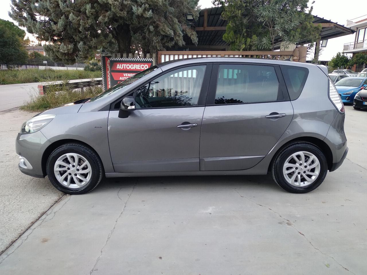 Renault Scenic Scénic XMod 1.5 dCi 110CV Limited