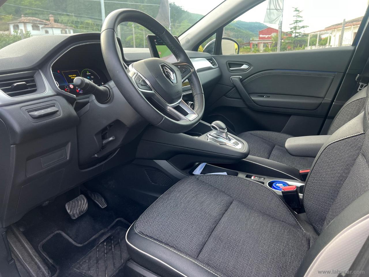 RENAULT Captur Full Hybrid E-Tech 145 CV Techno