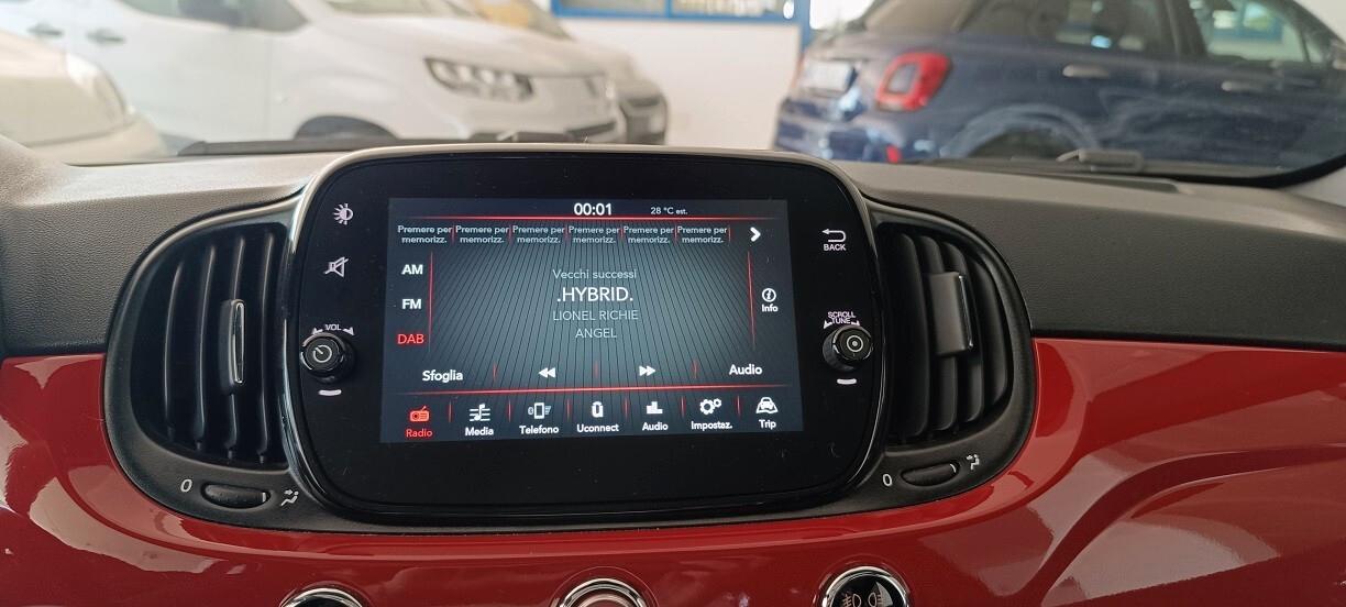Fiat 500 1.0 Hybrid Dolcevita