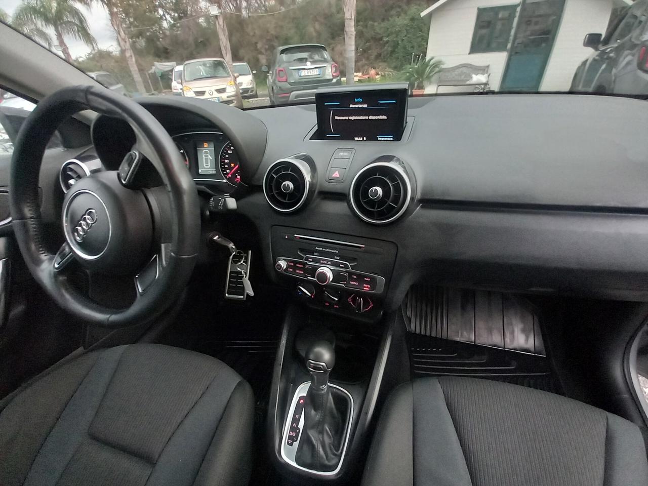 Audi A1 1.6 TDI 116 CV S tronic Sport