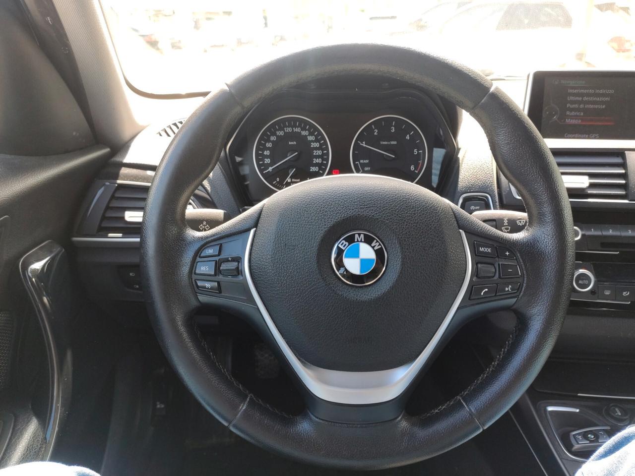 Bmw 118 116d 5p. Urban