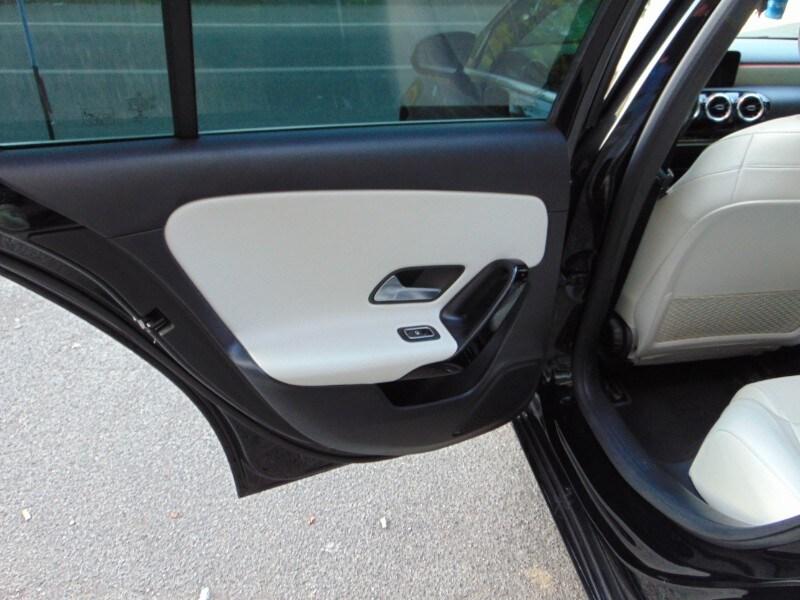 MERCEDES Classe A (W177) A 180 d Automatic ...