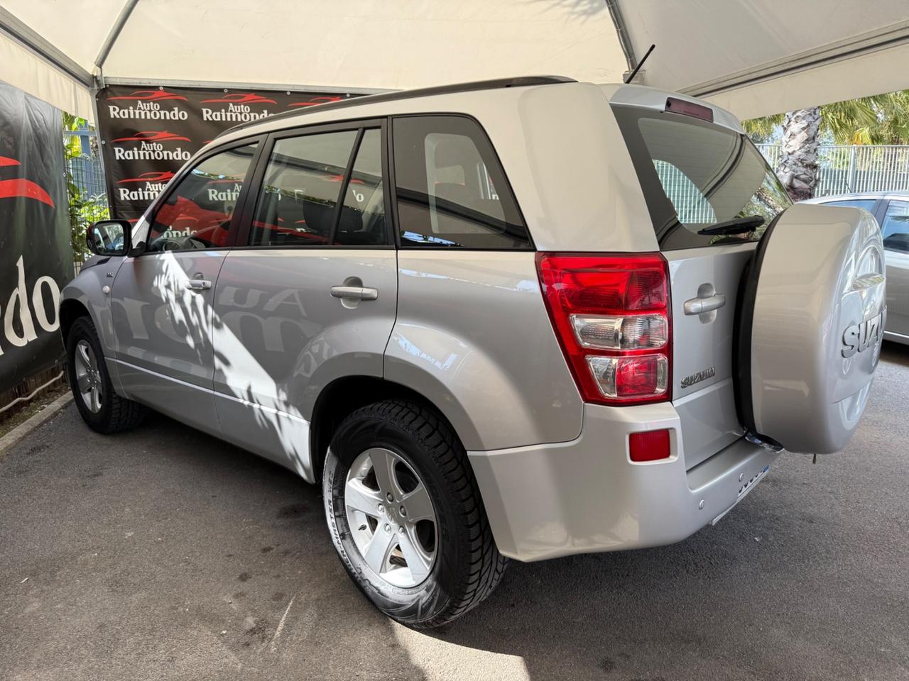 Suzuki Grand Vitara 1.9 DDiS 5 porte