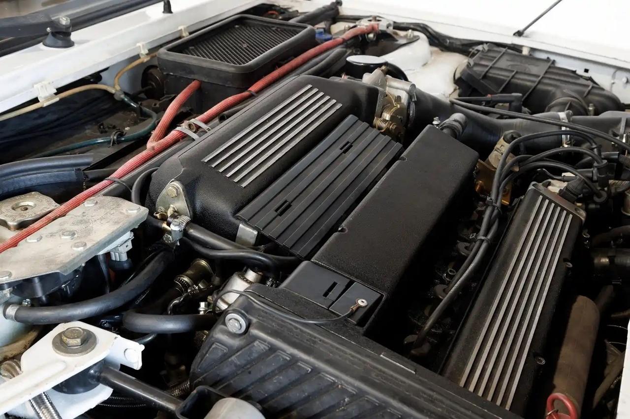Lancia Delta 2.0i.e. turbo 16V HF integrale