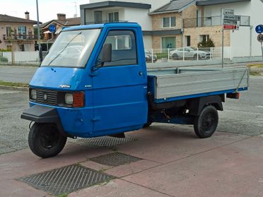 Piaggio Ape TM P703