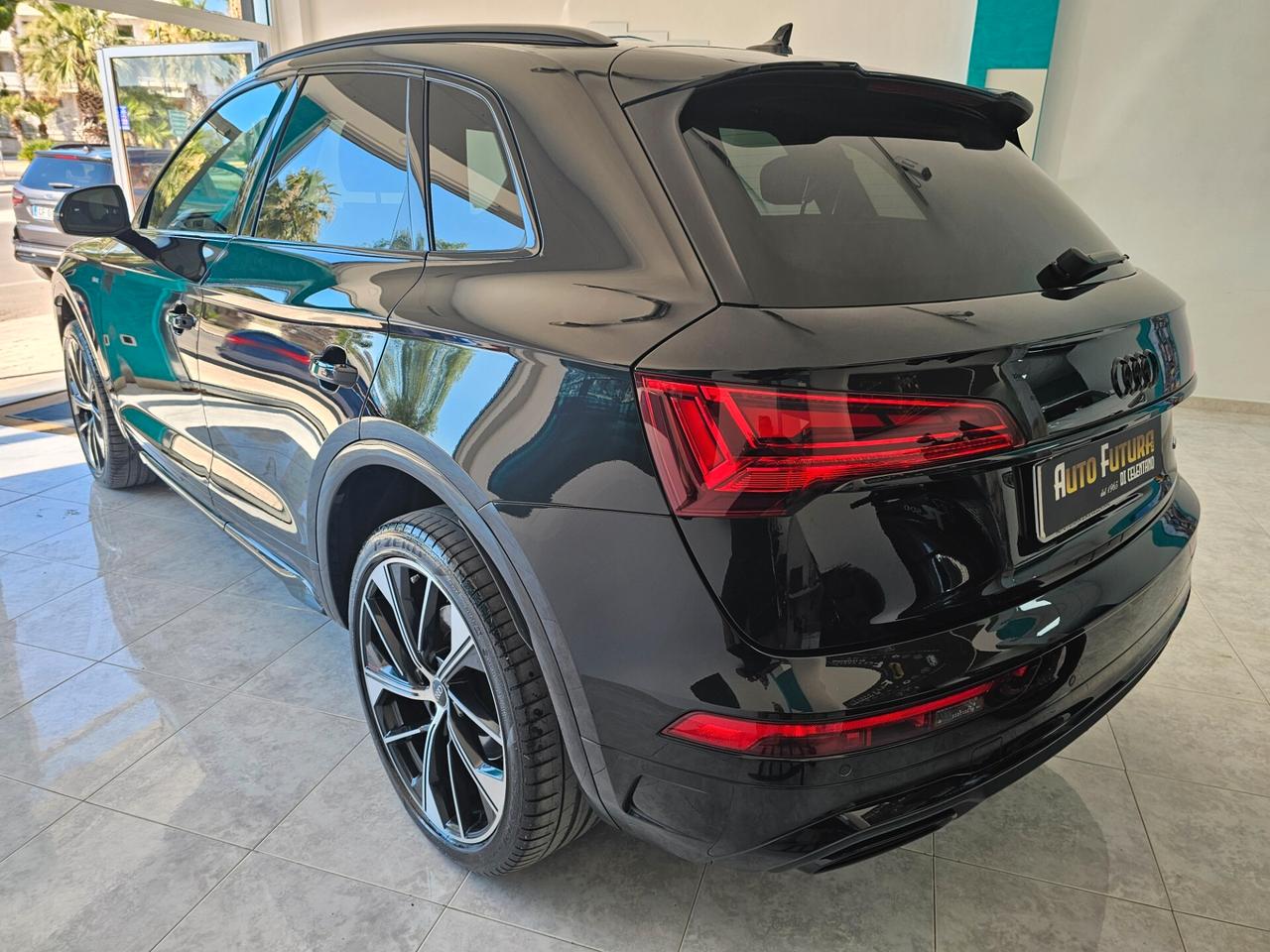 AUDI Q5 2.0 TDI 204CV QUATTRO 3 S-LINE BLAK EDITION