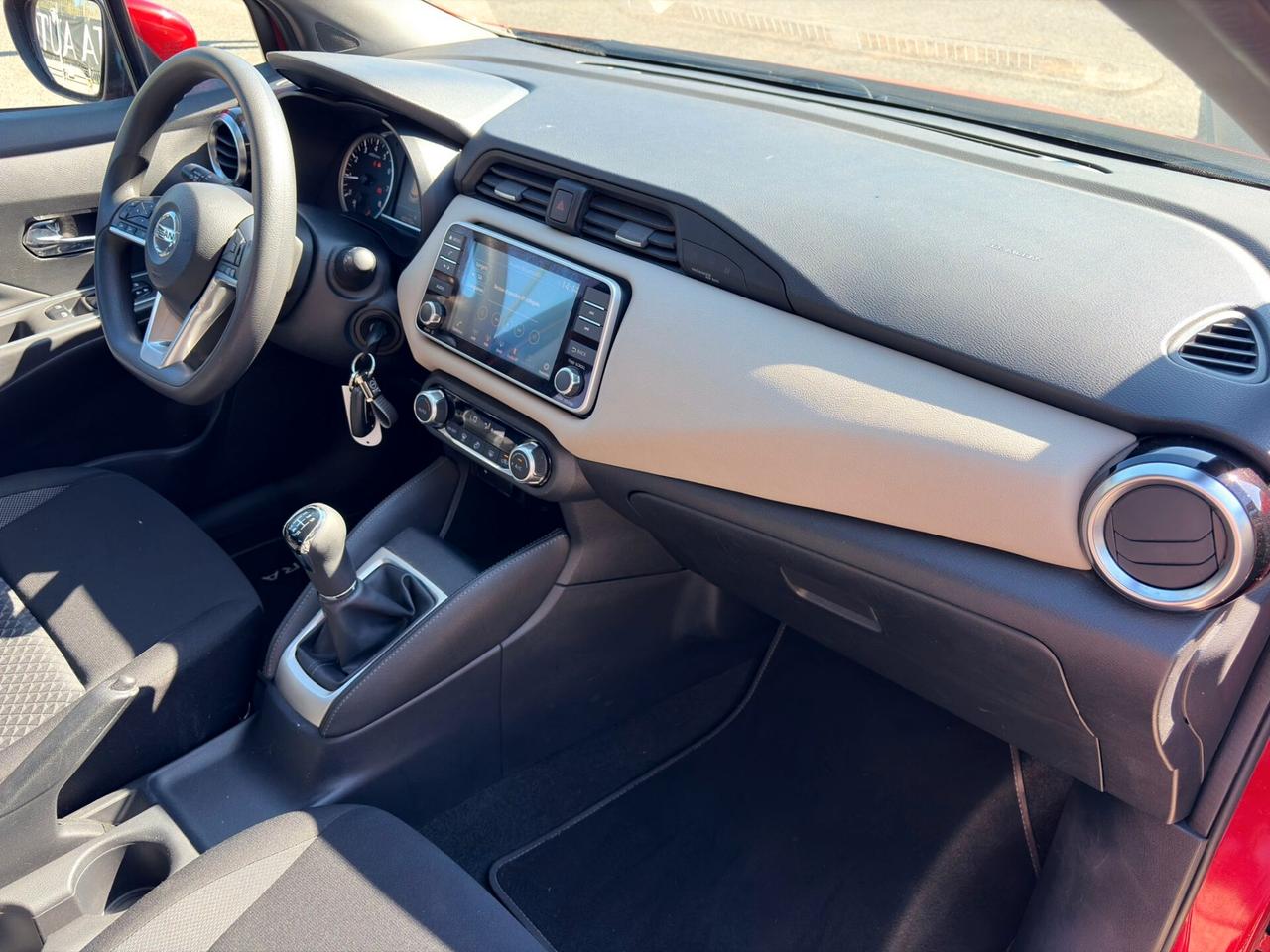 Nissan Micra IG-T 92 5 porte Tekna