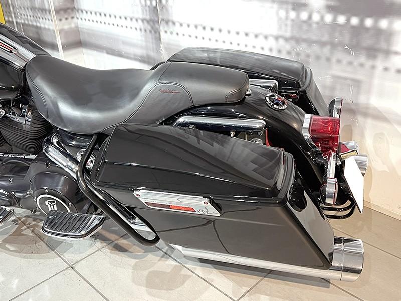 Harley Davidson Electra Glide Standard 1450 FLHT