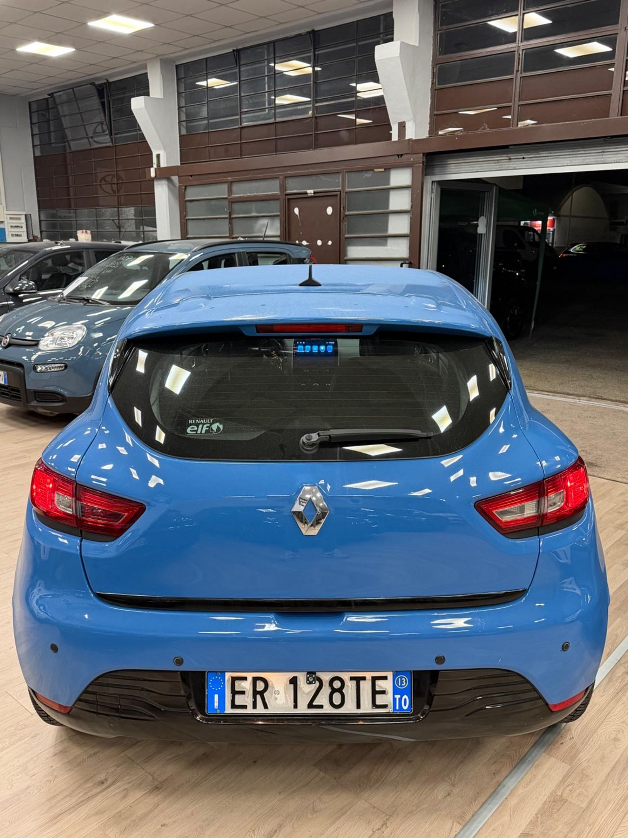 Renault Clio 1.2 75CV 5 porte Wave