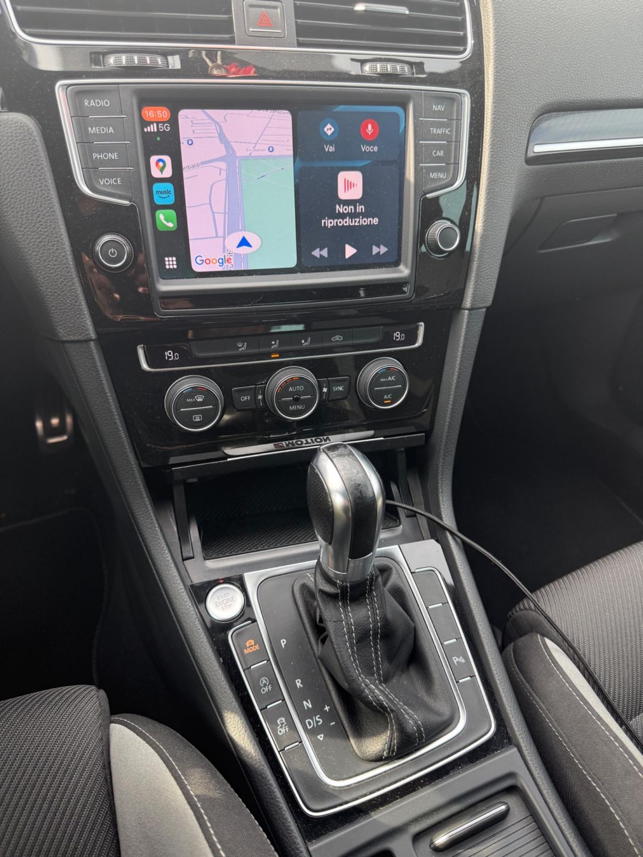 Volkswagen Golf R 2.0 TSI 300cv DSG 5p.