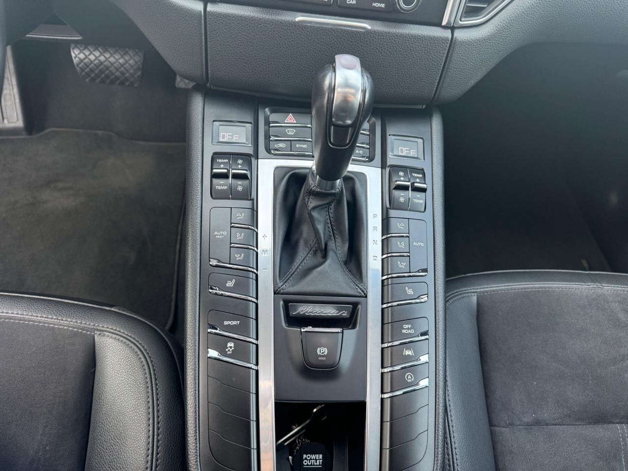 Porsche Macan 3.0 S Diesel, TETTO