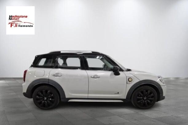 Mini Cooper Countryman 1.5 SE Business all4 auto