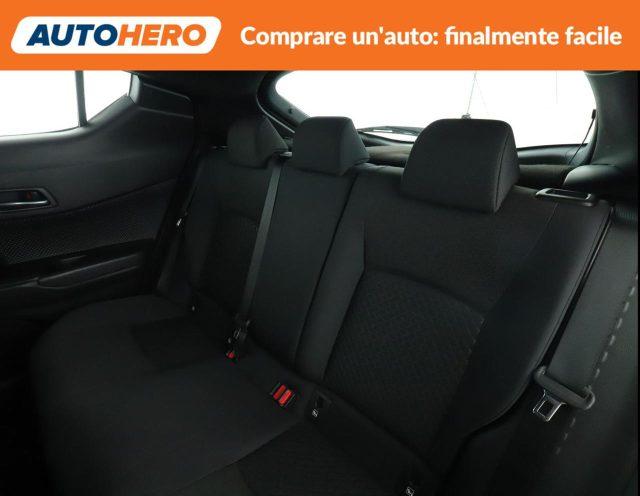 TOYOTA C-HR 1.8 Hybrid E-CVT Business