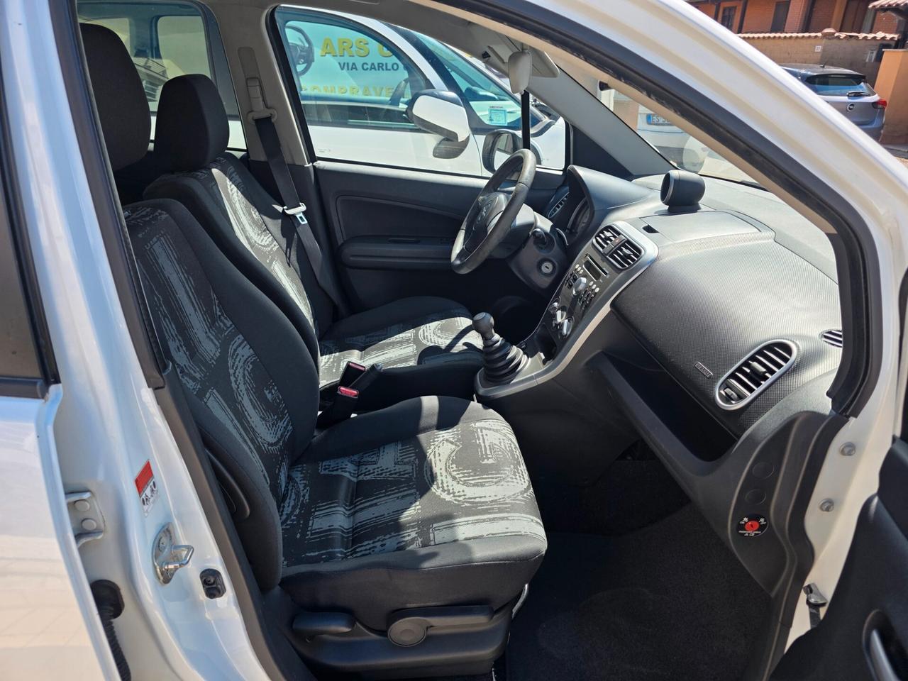 Opel Agila 1.0 12V 68 CV Elective