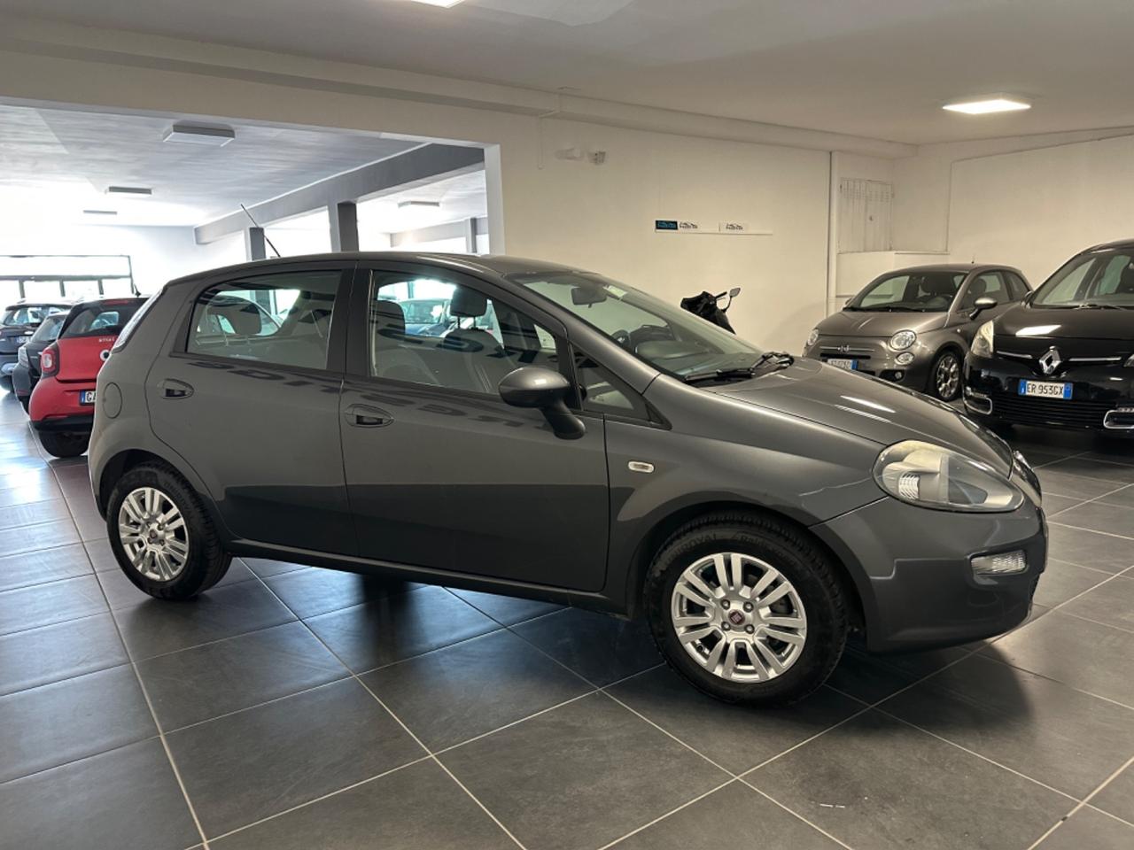 FIAT PUNTO 1.2 LOUNGE 69CV UNIPRO GARANZIA