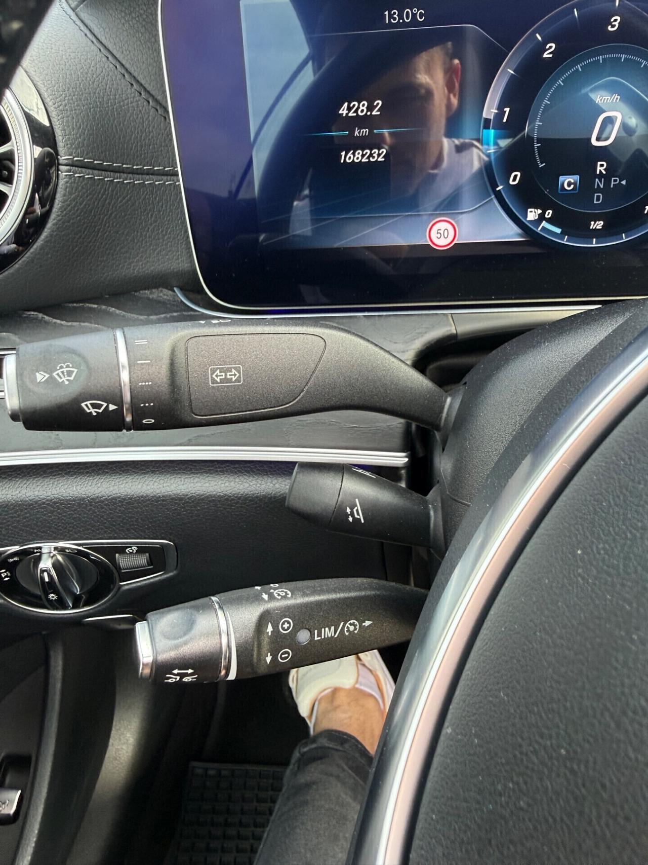 Mercedes-benz E 220 d Auto Premium Plus