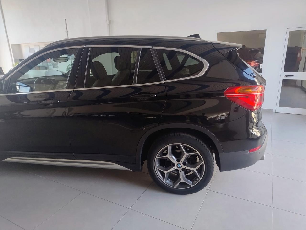 Bmw X1 sDrive18d xLine