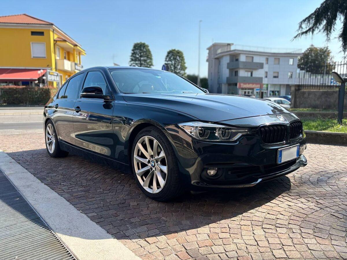 BMW Serie 3 Berlina 330e Luxury auto
