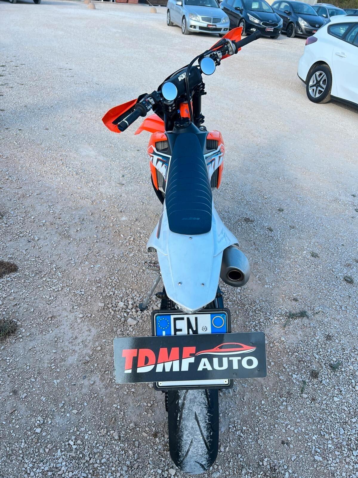 Ktm 450 SX-F tripla omologazione cross enduro motard