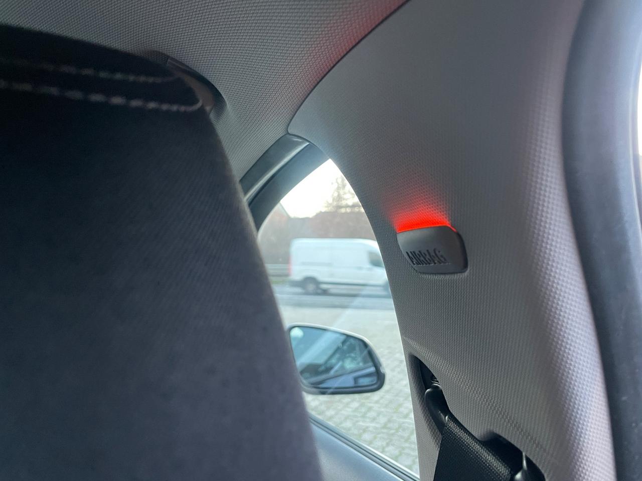 Bmw 118 118d 5p. Urban