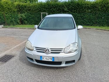 Volkswagen Golf 1.9 TDI 5p. Sportline