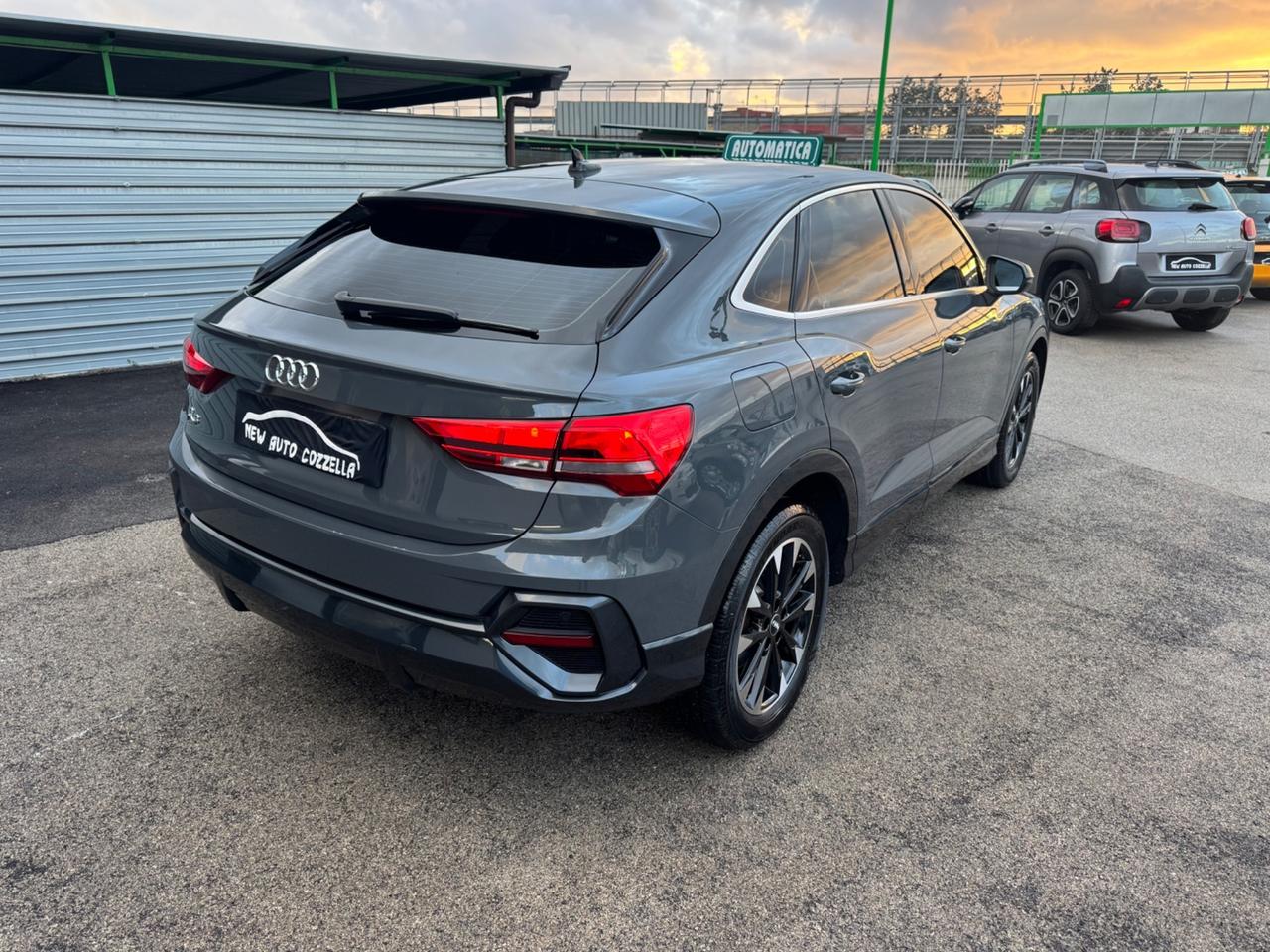 Audi Q3 35 TDI S tronic Business