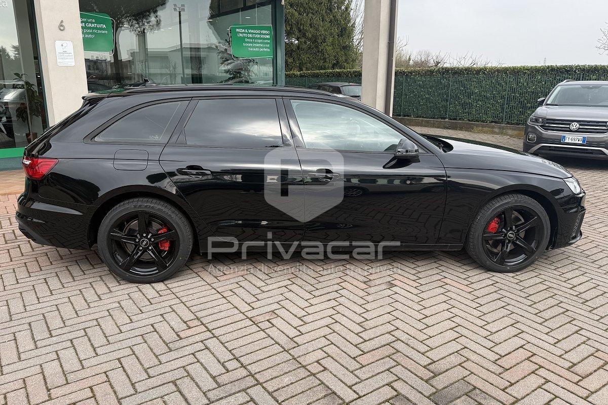 AUDI A4 Avant 30 TDI/136 CV S tronic