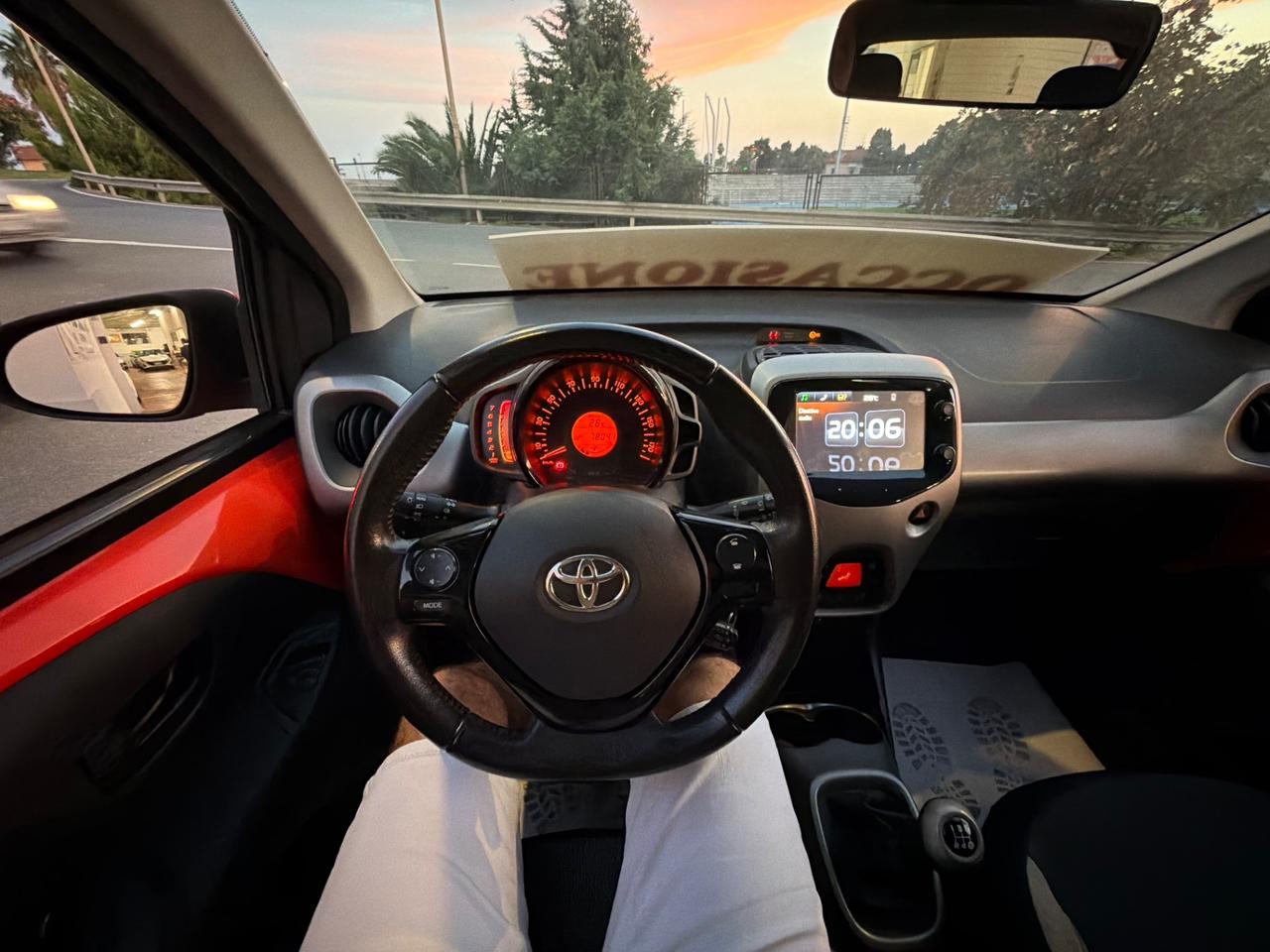 Toyota Aygo 1.0 VVT-i 69 CV 5 porte x-wave